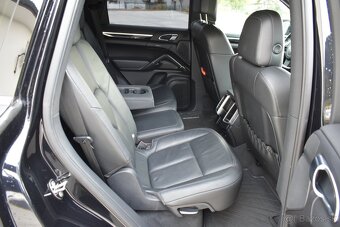 Porsche Cayenne Diesel Tiptronic S - 18