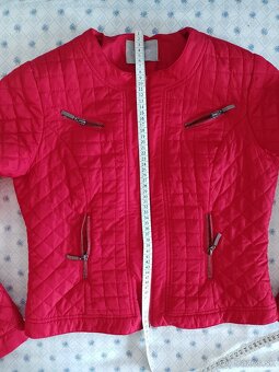 Dámske sačká a bundička v.S - 18