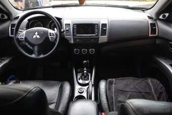 Mitsubishi Outlander 2.2 DI-D TC-SST - 18