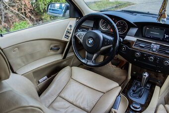 BMW Rad 5 540 i A/T - 18