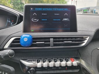 ===Peugeot 3008=== - 18