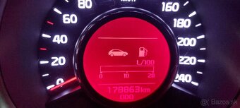 Kia Ceed SW 1.6 CRDi 136k Gold - 18