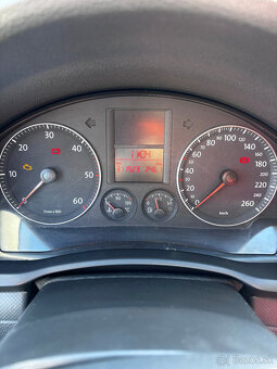 REZERVOVANE - Volkswagen Golf 1.9 TDI - 18