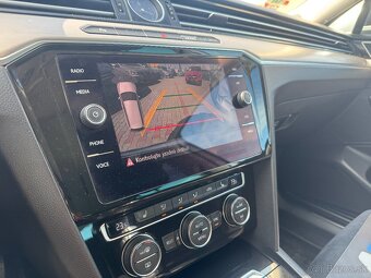 Volkswagen Passat Variant 2.0 BiTDI 240k 4MOTION DSG - 18
