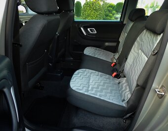 ŠKODA ROOMSTER 1.2 HTP 12V Style - BENZIN -KLIMA,PARK.SENZ. - 18