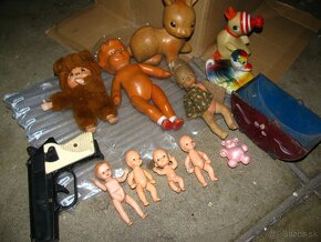 stare hračky, stará kuchyňa na bábiky, staré babiky - 18