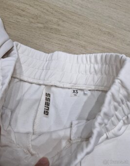 NOVA, 3x Guess biela smotanova teplakova suprava - 18
