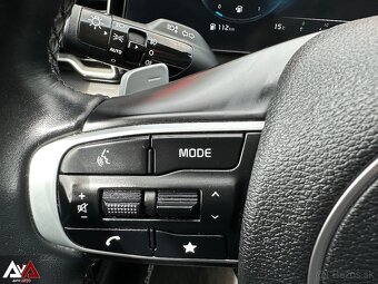 Kia Sportage 1.6 T-GDi mHEV 4WD A/T Platinum, v Záruke, SR - 18
