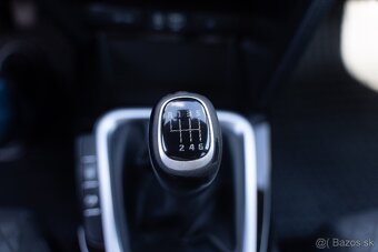 Kia Ceed SW 1.6 CRDi 136k First Edition, SK Pôvod / 2018 - 18