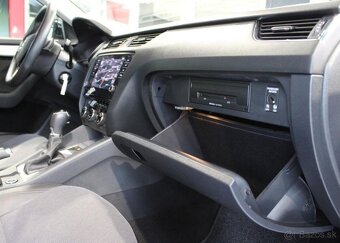 Škoda Octavia 1.6 TDi DSG Navi / Pano / Clim nafta automat - 18