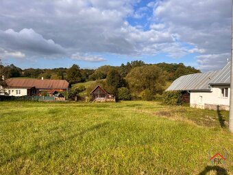 POKOJ A KOMFORT: Zrekonštruovaný, klimatizovaný dom s 1810 m - 18