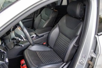 MERCEDES BENZ GLE Kupé 350D 4MATIC 190kW AMG - 18