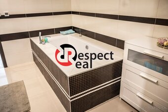 Krásny 5+1 izbový rodinný dom s kompletným zariadením - 18
