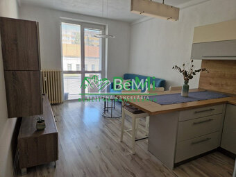 REZERVOVANÉ Centrum Nitry 3 - izbový byt v zateplenom tehlov - 18