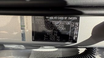 Volvo XC60 2,0 T6 Plug IN HYBRID Ultimate DARK AWD A/T, 184k - 18