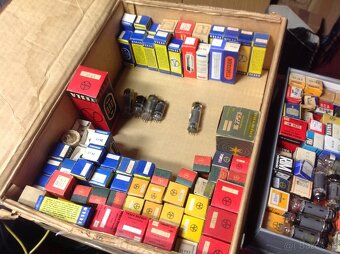 SADA ELEKTRONIEK PRE TALIZMANY, TESLA RADIA ZOSILNOVACE A :: - 18