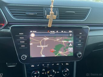 Skoda superb sportline - 18