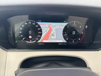 and Rover Range Rover Velar 2,0D HSE AWD 54000km - 18