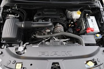 Dodge RAM 5.7 2019 - 18