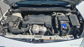 Opel Astra 2011 - 18