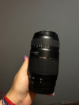 Canon EOS 200D + 3 objektívy + 2 batérie + nabíjačka - 18
