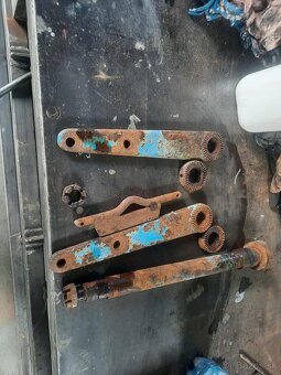 Hydraulicky piest - 18