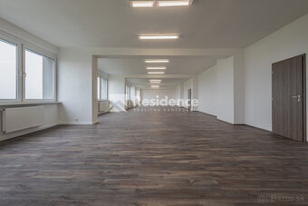 Obchodné priestory a kancelárie na prenájom – Martin, Sever - 18