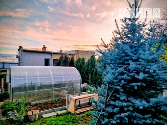 Trojpodlažný RD s veľkou záhradou v Moldave nad Bodvou - 18