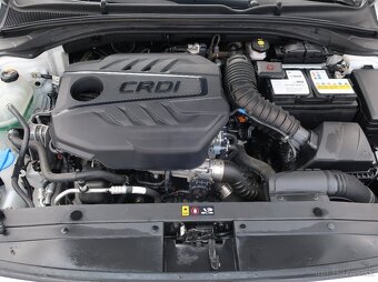 Hyundai i30 WG 1.6CRDi 85kW TAŽNÉ SMART ZÁRUKA DPH - 18