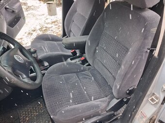 Rozpredám golf 4 - 18