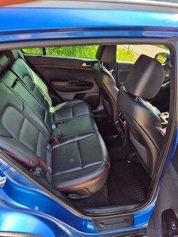 KIA SPORTAGE GT-LINE 1.6T-GDI BENZÍN 130KW AT-7 4X4 2019 - 18