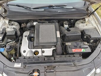 Hyundai Santa fe 4x4 2,2 diesel bez korózie - 18