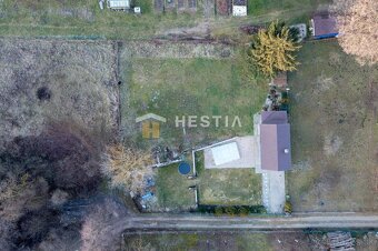 REZERVOVANÉ Útulná chata s bazénom a veľkým pozemkom Prietrž - 18