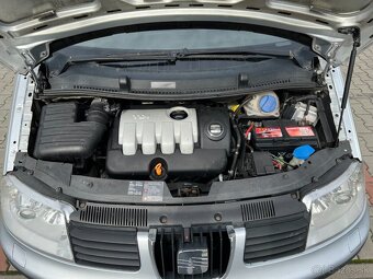 Seat Alhambra 1.9 TDi 96kw 6 rychlostí 7 míst - 18