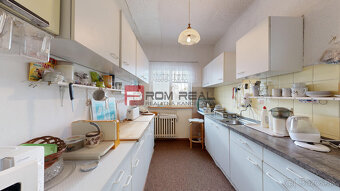 Na PREDAJ rodinný dom vo výbornej lokalite Bratislava - Ruži - 18