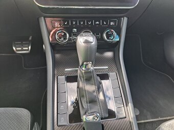Škoda Superb Combi 2.0 Tdi SPORTLINE - 18