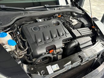 Škoda Octavia Combi 2.0 TDI CR DPF Business DSG - 18