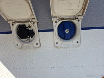 Obytny prives Hobby 540 KMFE - solarny panel, mover - 18