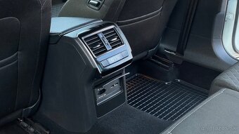 Škoda Superb 3 2.0TDI 140kw 4x4 DSG 153000km - 18