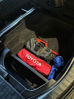 Toyota RAV4 2.0i 4x4 A/T - 18