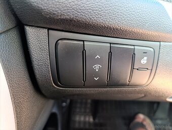 Kia Cee´d SW 1.6 CRDi EX/Gold - 18