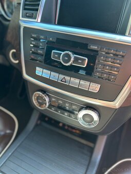 Mercedes ML 350 bluetec 4MATIC - 18