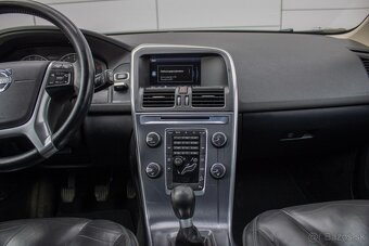 Volvo XC60 D5 AWD Momentum 4X4 - 18