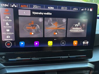 Predám CUPRA FORMENTOR VZ 1.4 TSI eHybrid 245k - 18