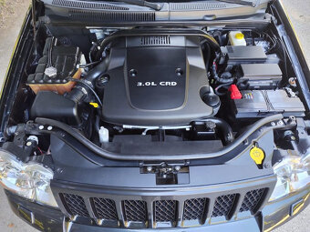 REZERVOVANÉ Jeep Grand Cherokee 3.0 CRD Limited r.v.2010 - 18