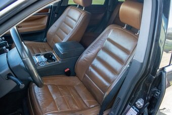 VOLKSWAGEN TOUAREG 3.0 V6 TDI 165kW 2006 - 18