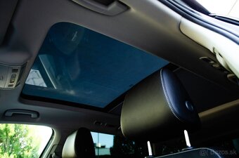 Škoda Superb Combi 2.0 TDI SCR L K DSG - 18