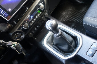 Toyota Hilux DC 2.4 I D-4D Active - ODPOČET DPH - 18