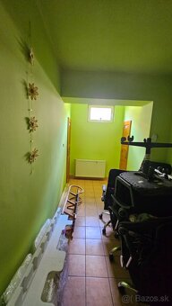 Predám rodinný dom plus objekt na podnikanie v Ɓánovciach n. - 18