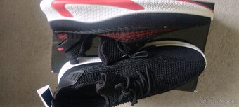 Predám tieto veci veľmi lacno ktoré vidíte na foto o - 18